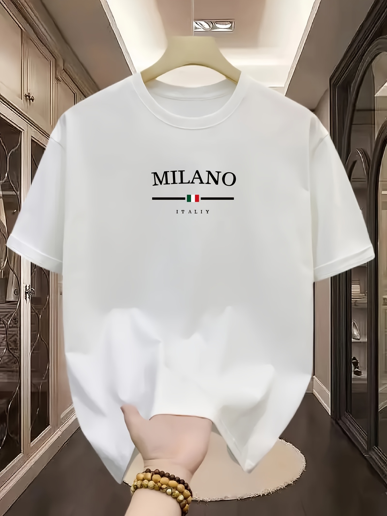 T-shirt à manches courtes et c - Street Fashion Milan avis et prix