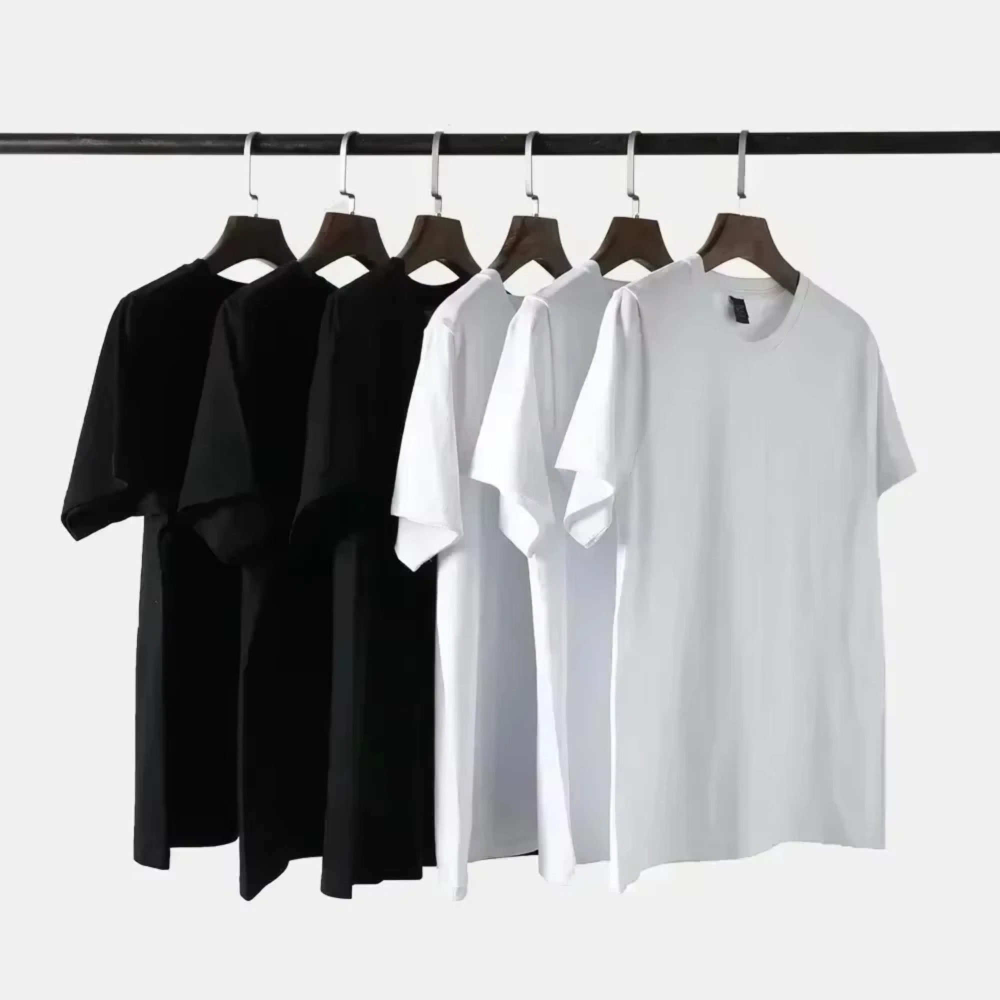 T-shirt en coton imprimé Anime - Street Fashion In Japan avis et prix