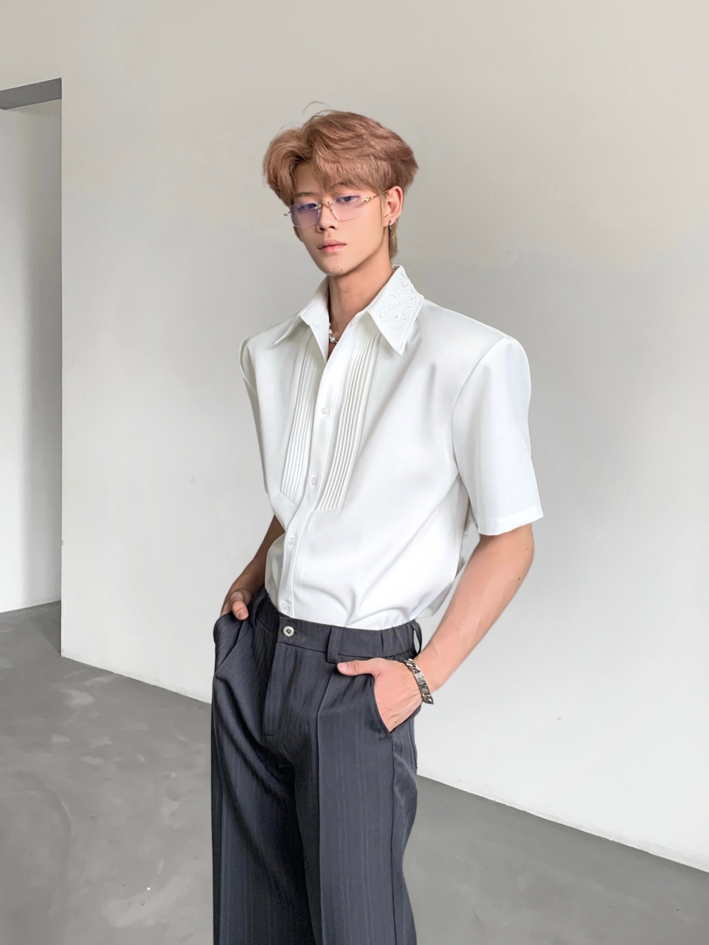 Chemise Homme Ace Tailors à Ma - Urban Street Fashion Photography avis et prix