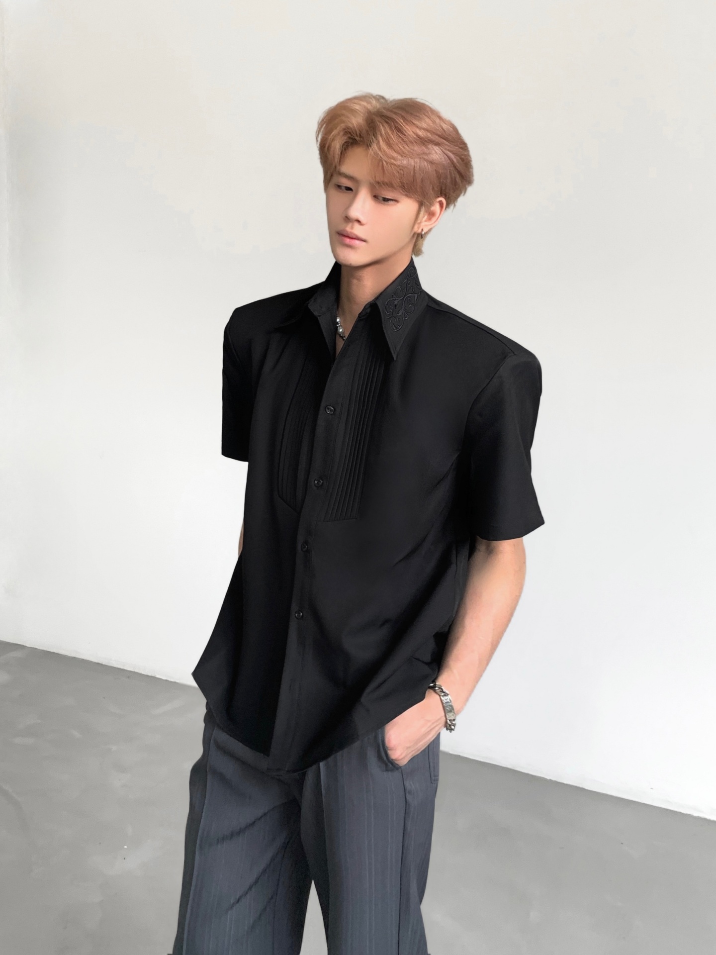Chemise Homme Ace Tailors à Ma - Urban Street Fashion Photography avis et prix