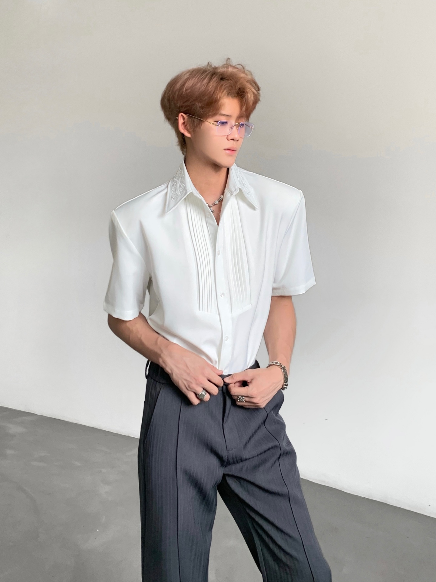 Chemise Homme Ace Tailors à Ma - Urban Street Fashion Photography avis et prix