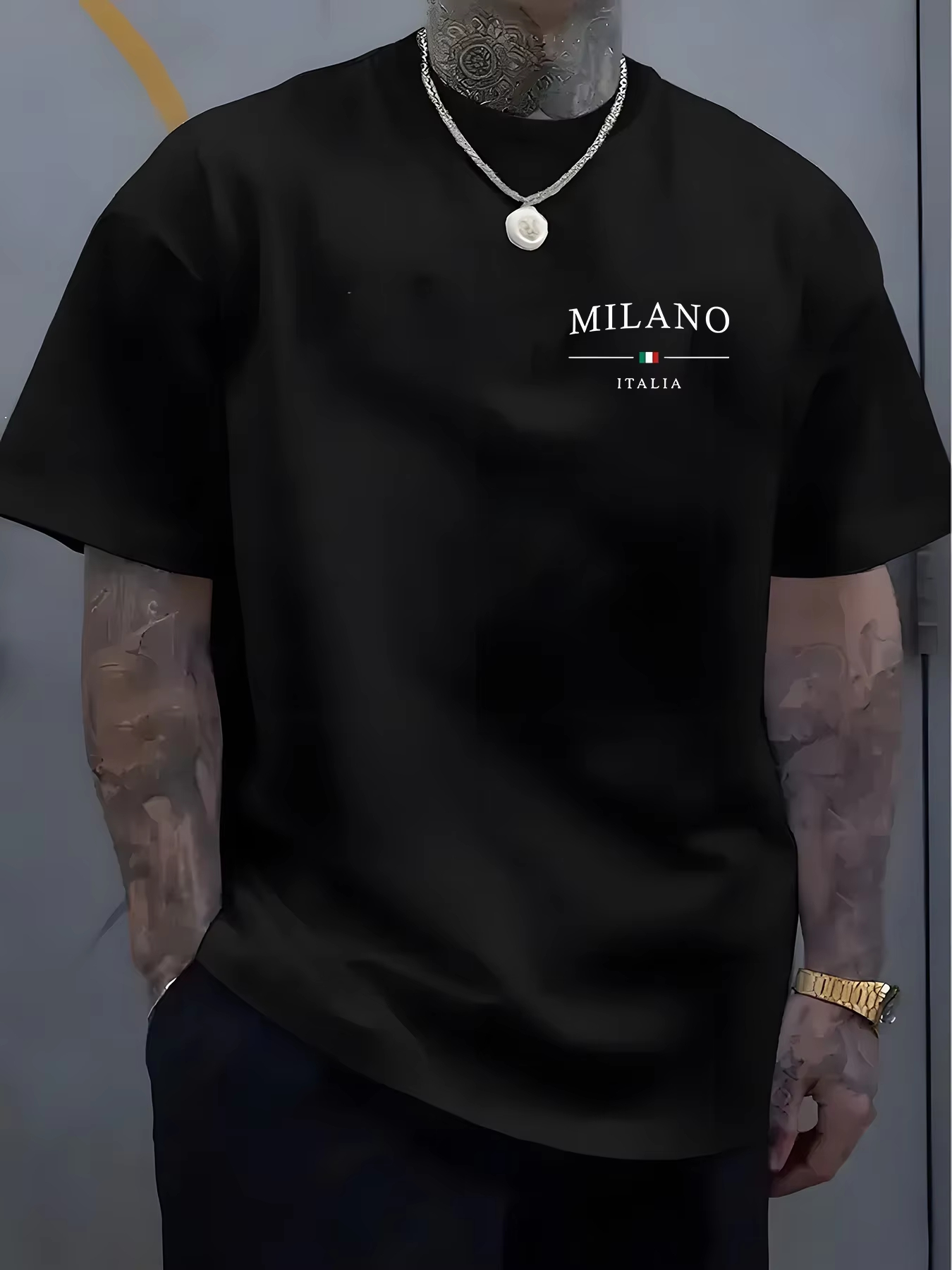 T-shirt décontracté à manches  - Street Fashion Milan avis et prix
